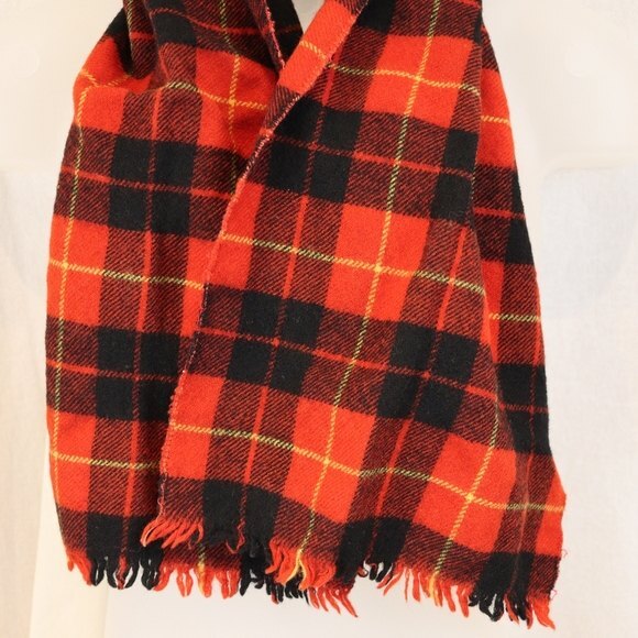 Red Tartan Plaid Vintage Wool Scarf - Picture 6 of 8